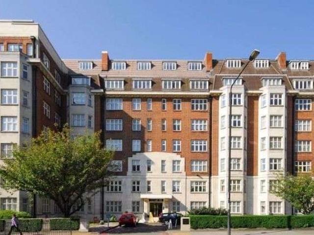 Apartment for sale in City of Westminster, Greater London