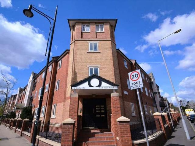 Apartment for sale in Hulme, Manchester