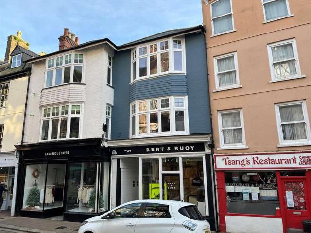 Apartment for sale in Strode, Devon