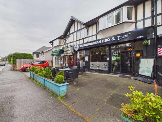 Apartment for sale in Heswall, Wirral