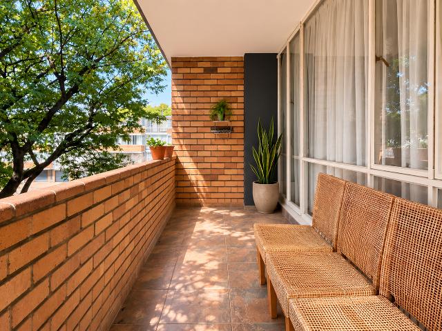 Apartment for sale in Vosloorus, Gauteng