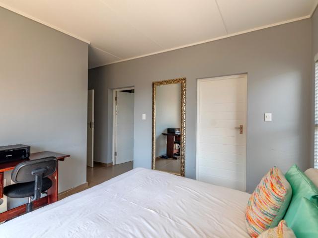 Apartment for sale in Gauteng