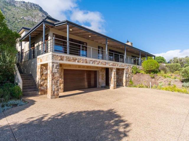 Apartment for sale in Cape Town, Western Cape