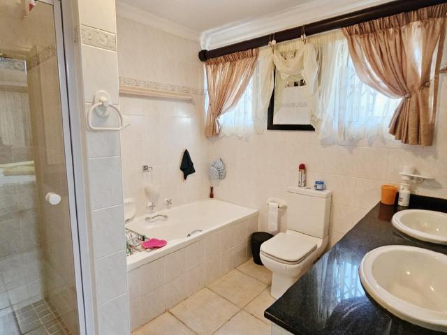 Apartment for sale in Ugu District Municipality, Kwazulu-natal