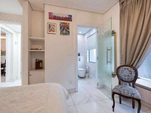 Apartment for sale in Seaview, Kwazulu-natal