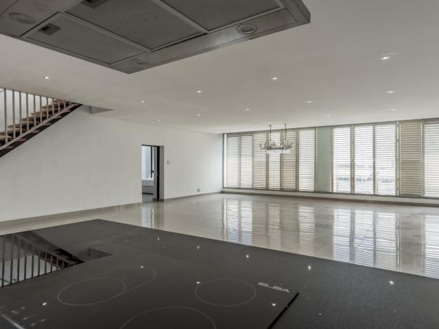 Apartment for sale in Umhlanga, Kwazulu-natal