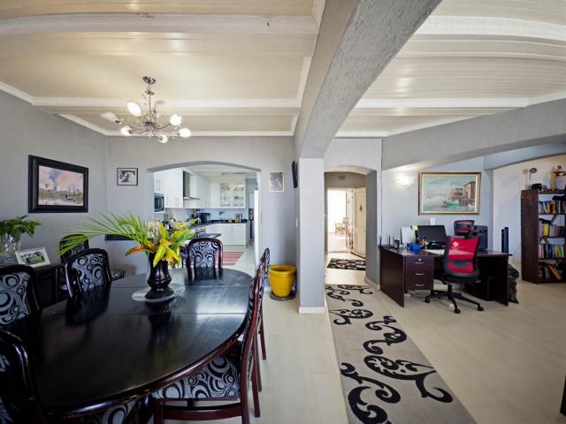 Apartment for sale in Princess Grant, Kwazulu-natal