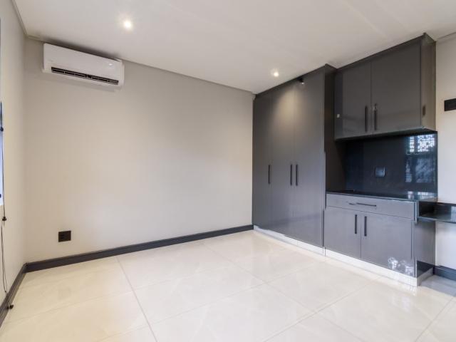 Apartment for rent in Seaview, Kwazulu-natal