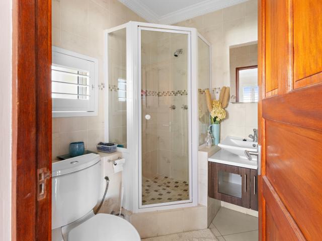 Apartment for rent in Gordon's Bay, Western Cape