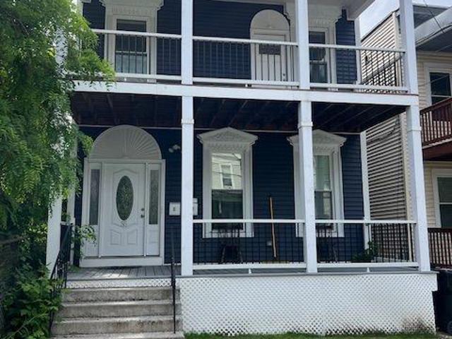 Apartment for rent in Troy