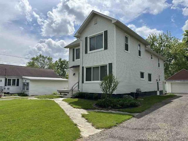 Apartment for rent in Adrian, Michigan