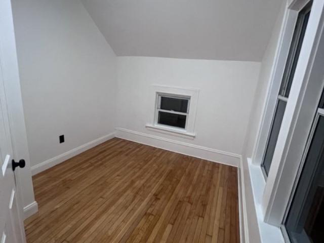 Apartment for rent in Bristol, Massachusetts