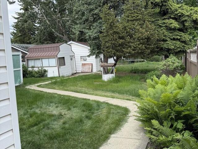 Property for rent in Wedgewood, Alberta