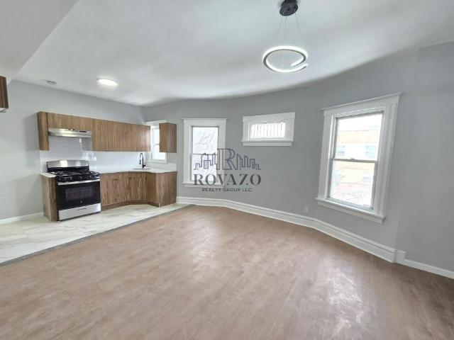 Apartment for rent in East Orange Apartment for rent in East Orange