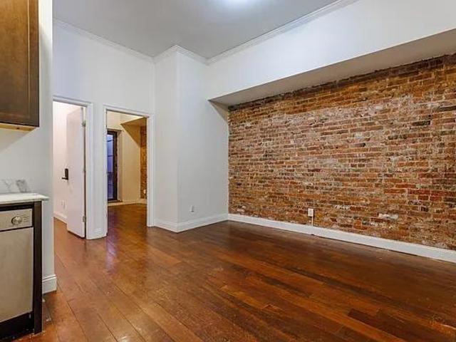 Apartment for rent in Arverne, New York
