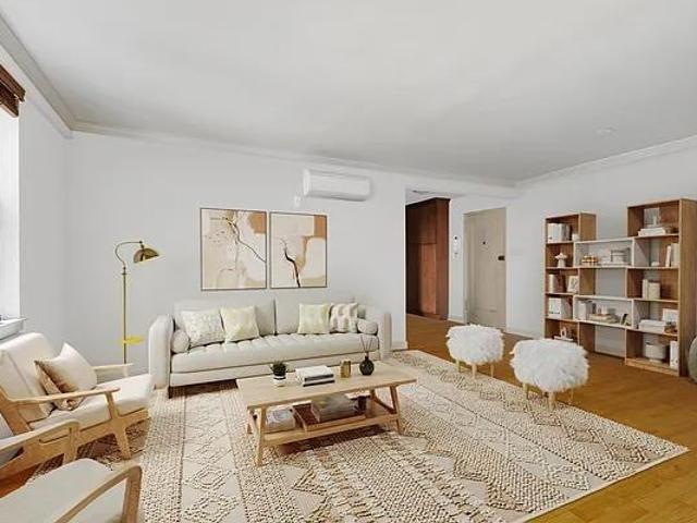 Apartment for rent in Arverne, New York