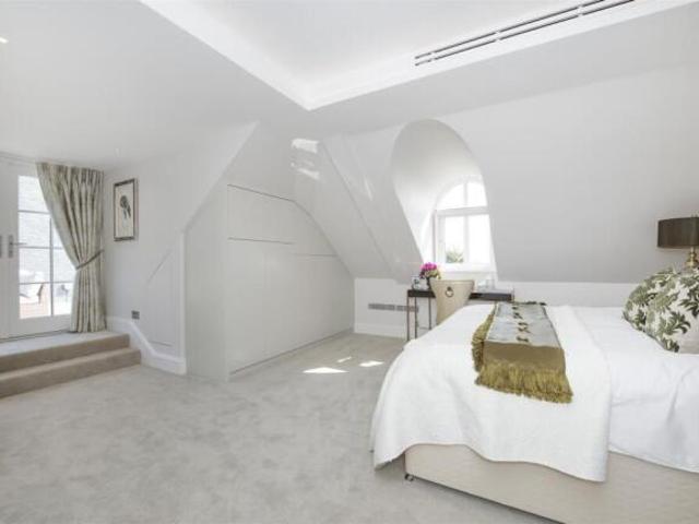 Apartment for rent in Hampstead, Greater London