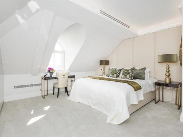 Apartment for rent in Hampstead, Greater London