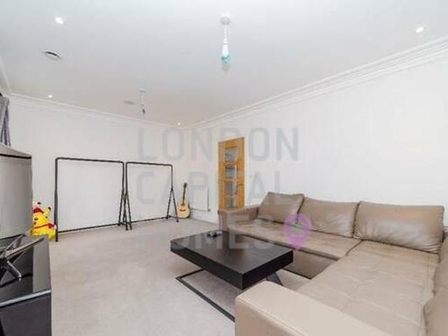 House for rent in Lyons, Greater London
