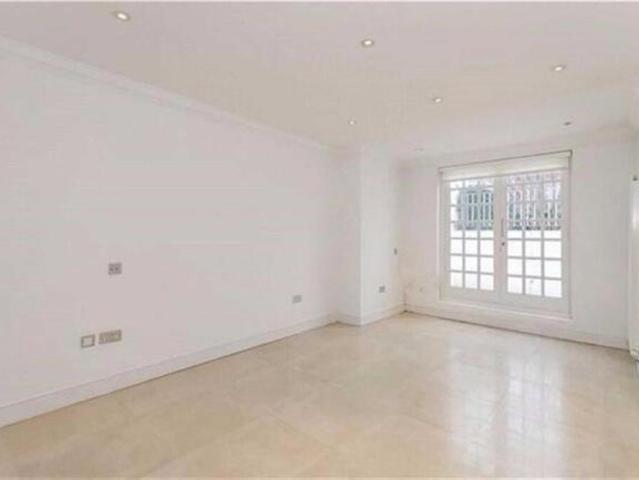Apartment for rent in Hampstead, Greater London