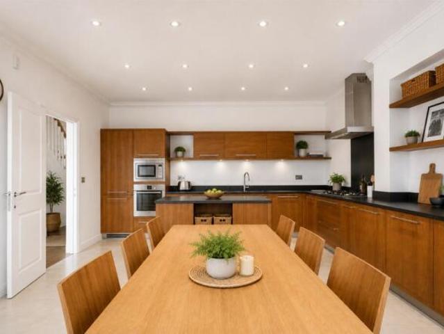 Apartment for rent in Hampstead, Greater London