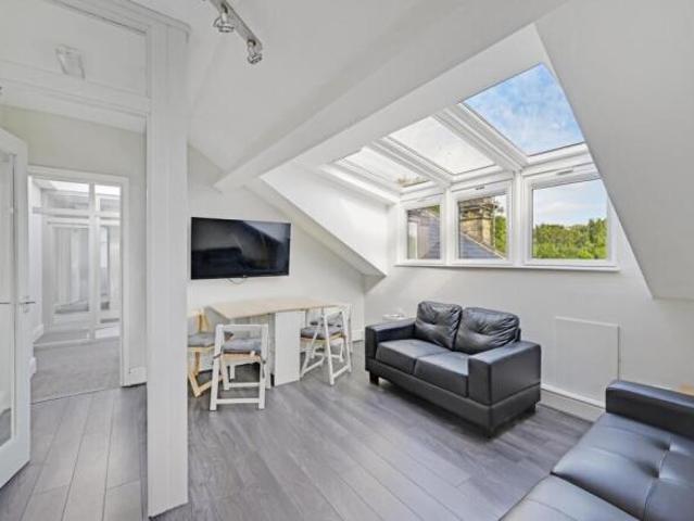 Apartment for rent in Broomfield, South Yorkshire