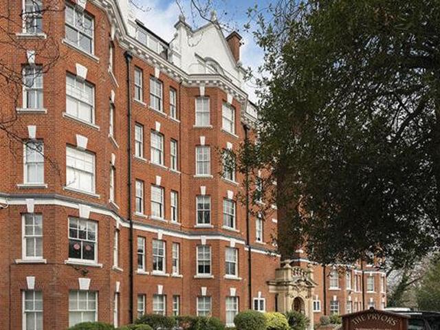 House for sale in Hertfordshire
