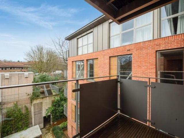Apartment for rent in Cat Hill