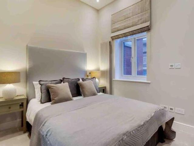 Apartment for rent in Hampstead, Greater London