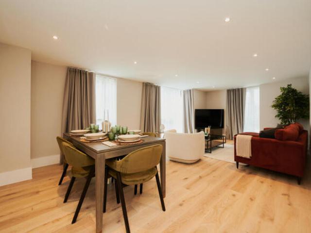 Apartment for rent in Cat Hill, England