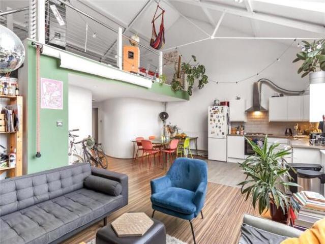 Apartment for rent in Cat Hill