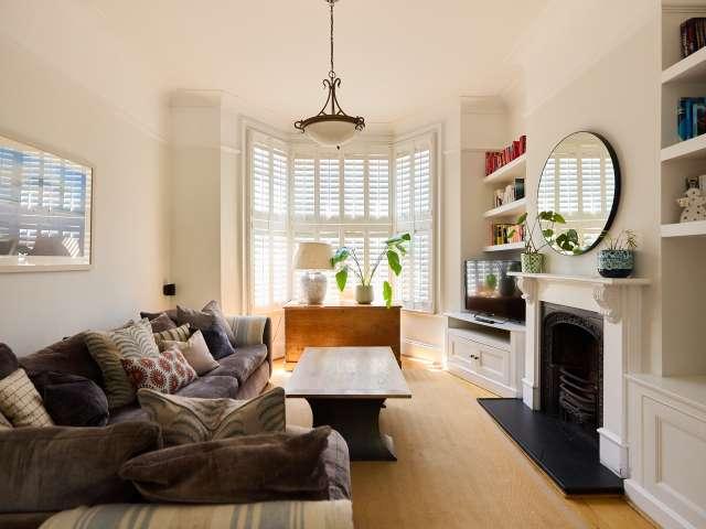 Apartment for rent in Charlton, Greater London