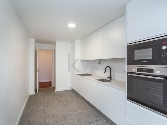 Apartamento alugar em Miraflores, Oeiras
