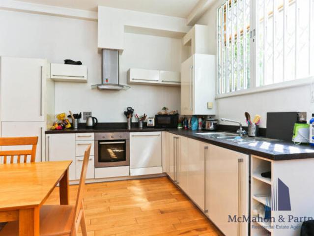 Apartment for rent in Cat Hill