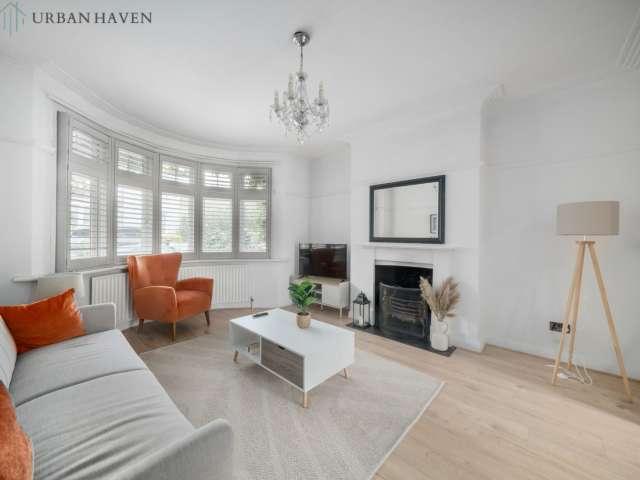 Apartment for rent in Streatham, Greater London