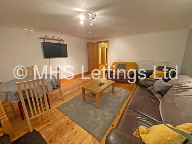 Room for rent in Hyde Park, Leeds