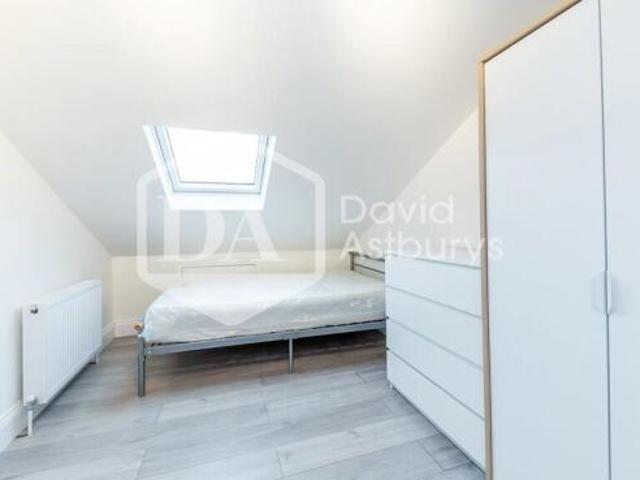 Apartment for rent in South Lane, West Yorkshire