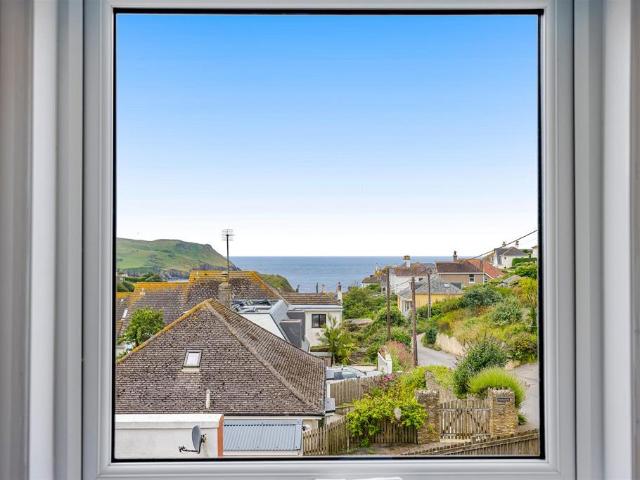 Flat for sale in Strode, Devon