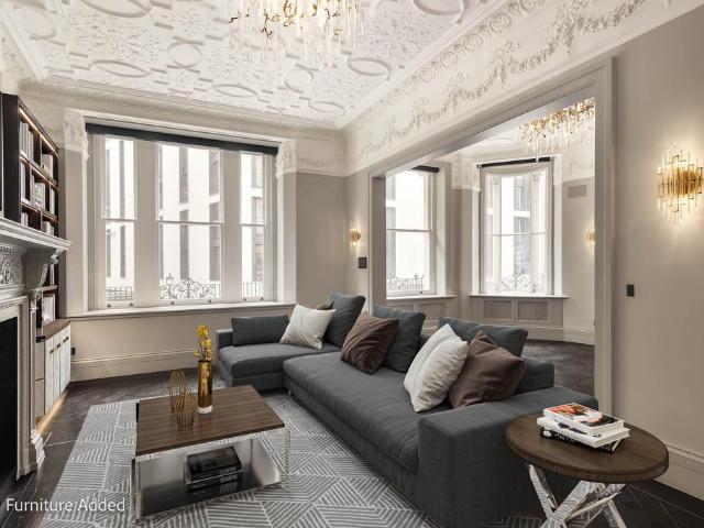 Flat for sale in Knightsbridge, Greater London