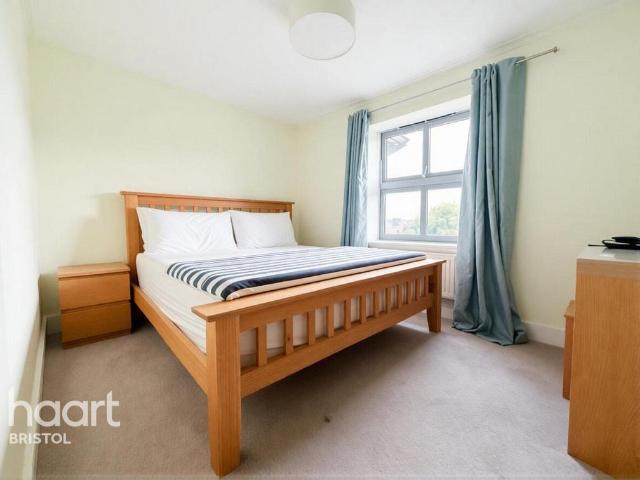 Flat for sale in Redcliffe, Bristol
