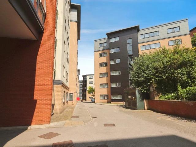 Flat for sale in Saint Vincent's, Netherthorpe