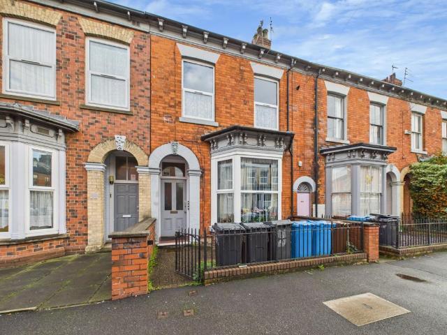Flat for sale in Hull, City Of Kingston Upon Hull