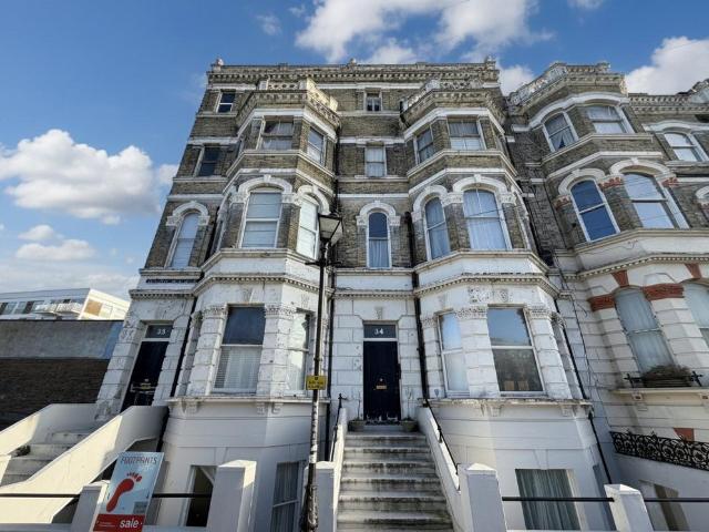 Flat for sale in Cliftonville West, Acol