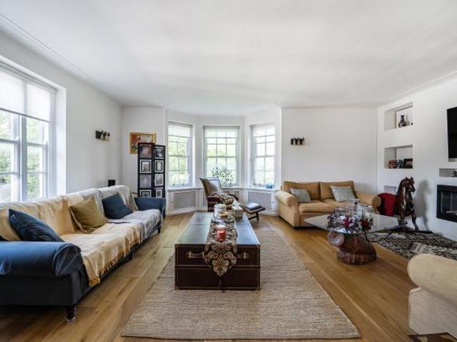 Flat for sale in Belsize Park, Primrose Hill