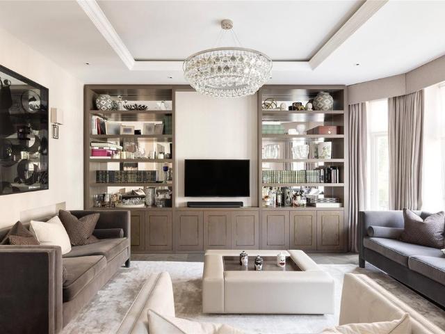 Flat for sale in Woodsford Square, Greater London