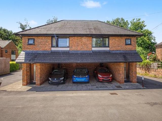 Flat for sale in Wolvercote, The Slade