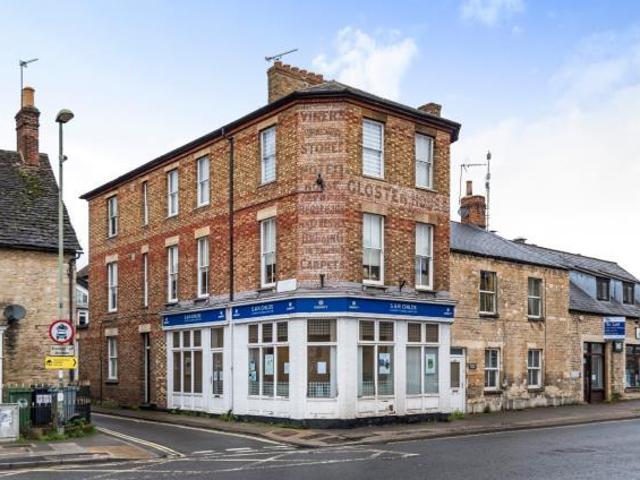 Flat for sale in Black Bourton, Oxfordshire