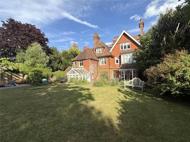 Flat for sale in Eastbourne, East Sussex