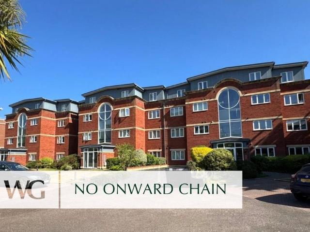 Flat for sale in Exmouth, East Devon