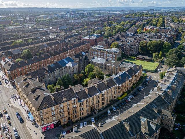 Flat for sale in North Kelvinside, Glasgow
